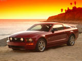 Ford-Mustang_GT_2005_thumbnail_03